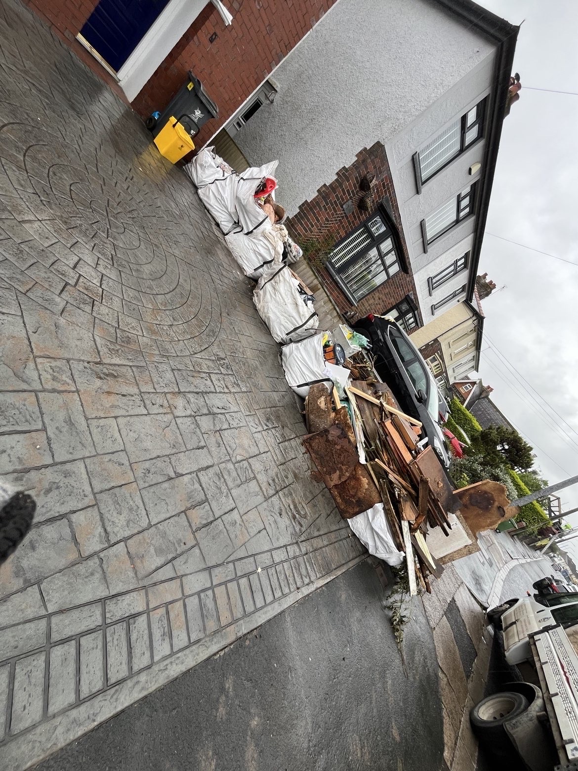 Driveway clearance by RemoveStar before